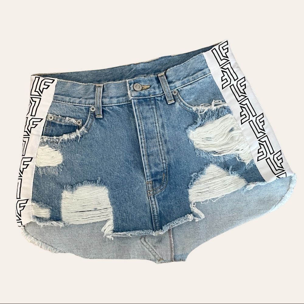 LF Adriana Logo Distressed Denim Mini Jean Skirt Size 27 NWT
